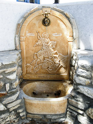 Fountain. Agios Georgios, Kinidaros